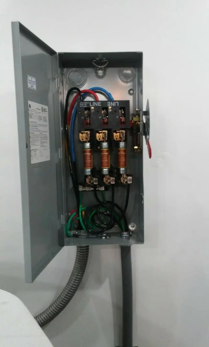 Three-phase disconnect switch installed for Electrical Wiring & Rewiring in Raymond